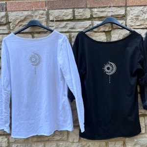 Camiseta Sol Lunar Estampado Plata