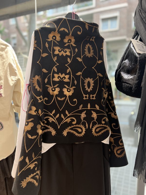Poncho Flor dorado